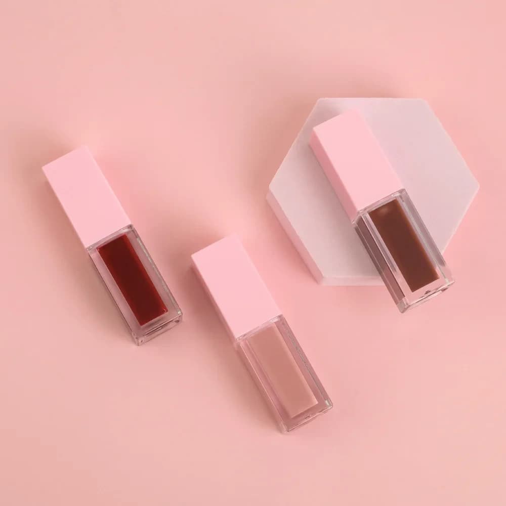 Clear Lip | Shimmer Lip Gloss Manufacturer - Glitter Formulation