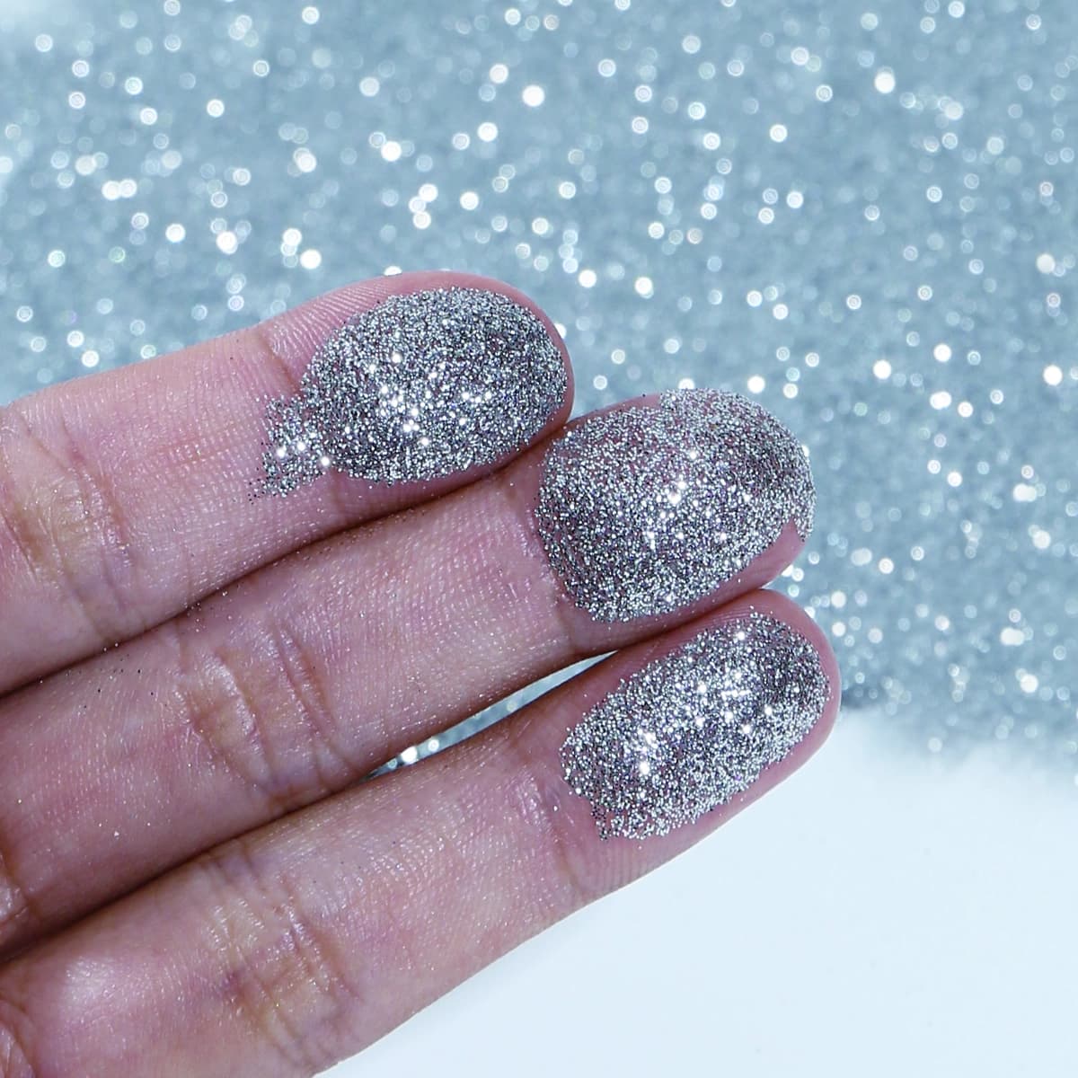 Cosmetic Grade | Cosmetics Manufacturer - Glitter Formulation