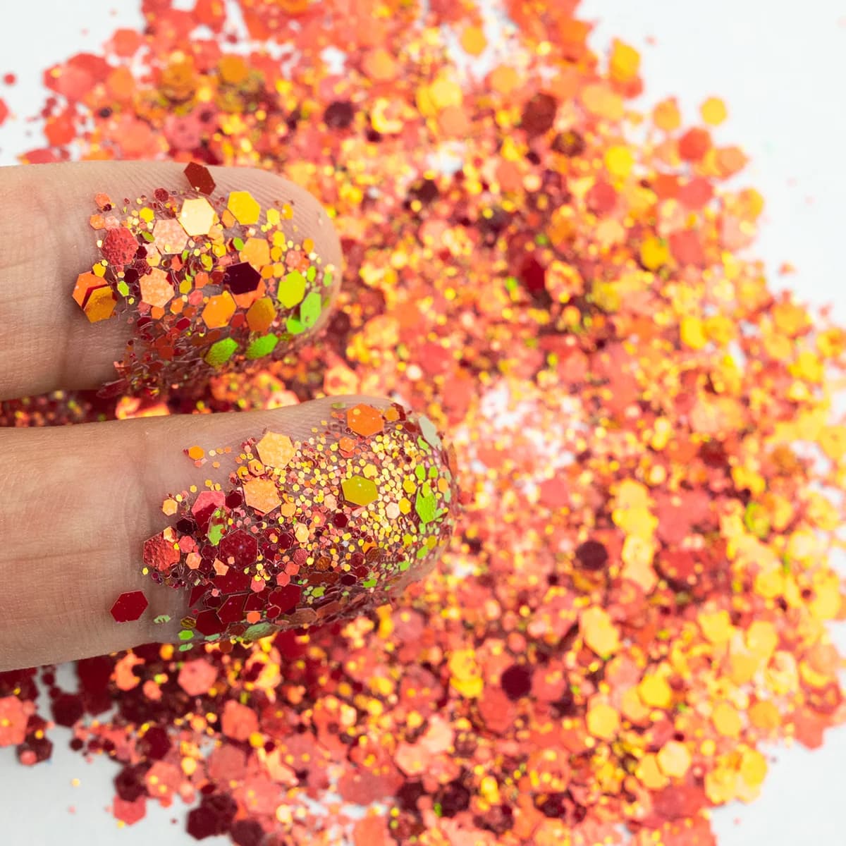 Specular Metallic Mirror PET Glitter Flakes AST-0050 specimen thumbnail 3