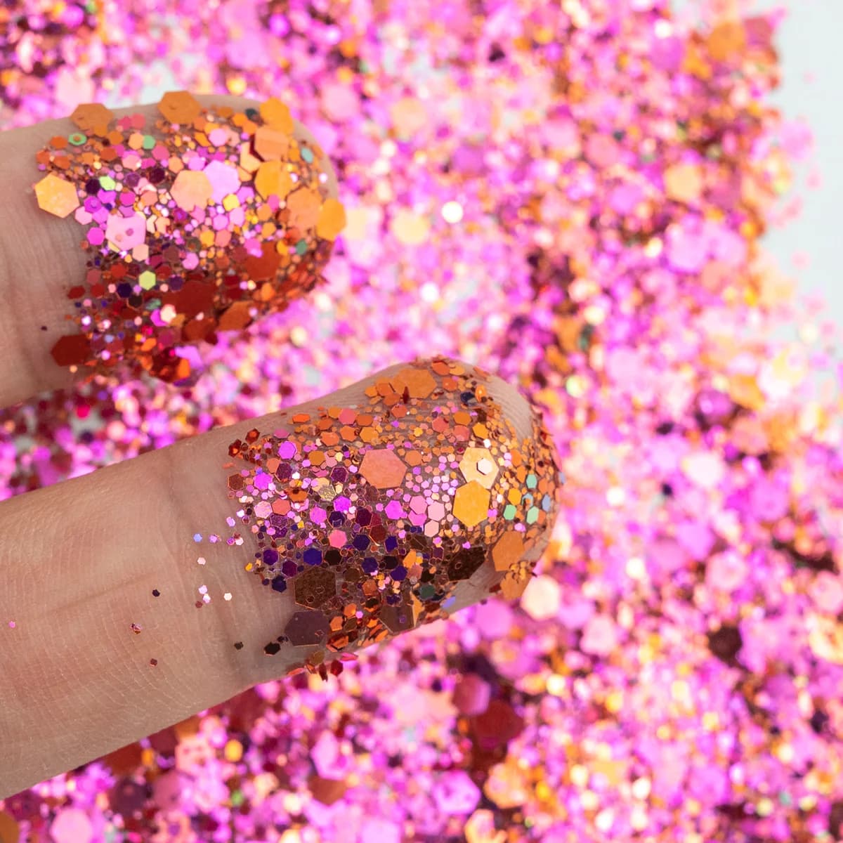 Plant-Derived Biodegradable Eco Glitter Flakes AST-2431 specimen thumbnail 2